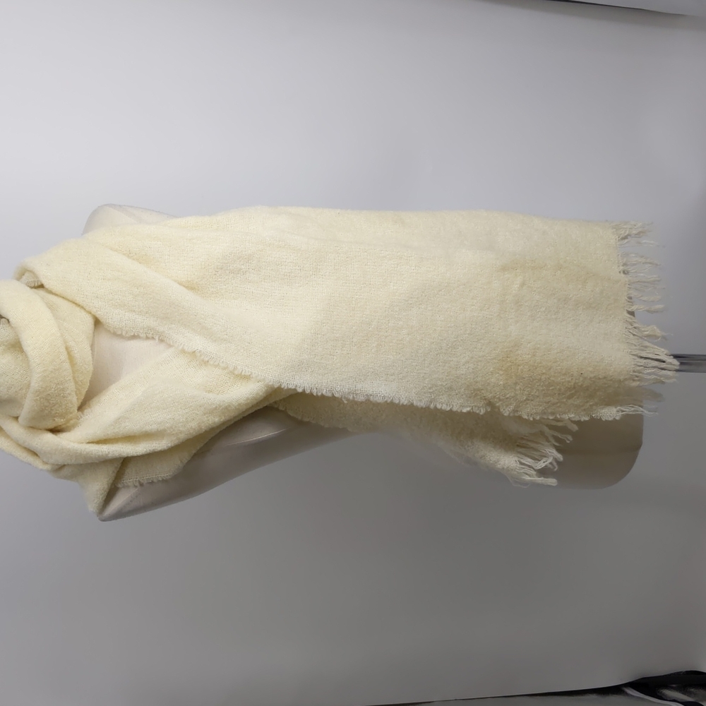 Kerry Woolen Mills Celtic lambswool-blend oversize scarf